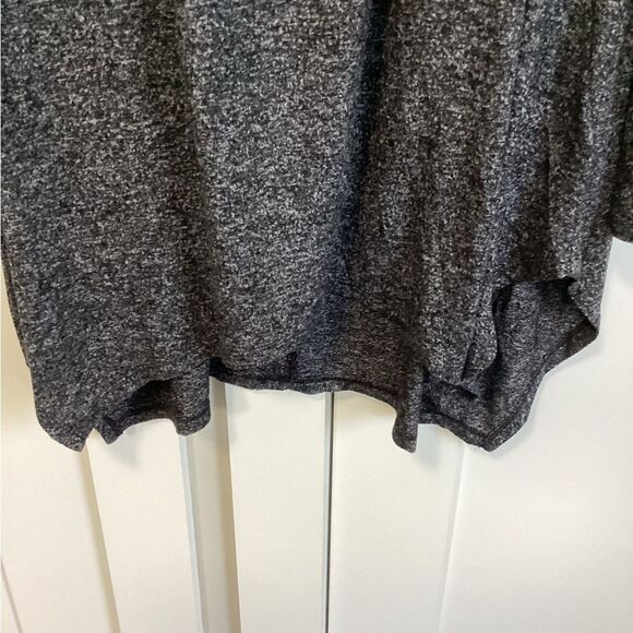 EXPRESS SIZE M/L HEATHER CHARCOAL GREY OVERSIZED COWL NECK LONG SLEEVE TOP - Picture 5 of 7